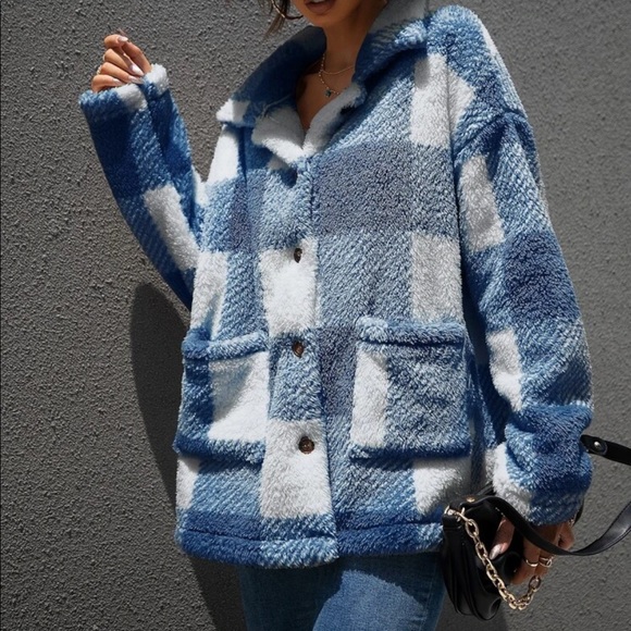 Gingham plaid button down teddy coat - Picture 5 of 7